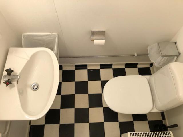 Knektens Bed & Breakfast Реттвік Екстер'єр фото